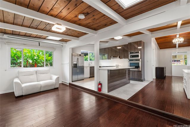 95-234 Waiala Street, Mililani, HI 96789