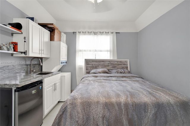 16070 SW 89th Ave Rd, Palmetto Bay, FL 33157