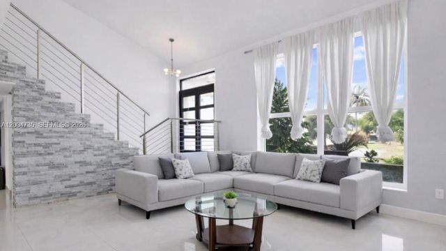 16070 SW 89th Ave Rd, Palmetto Bay, FL 33157