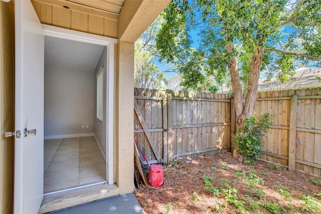 209 RED CEDAR PLACE 209, Brandon, FL 33510