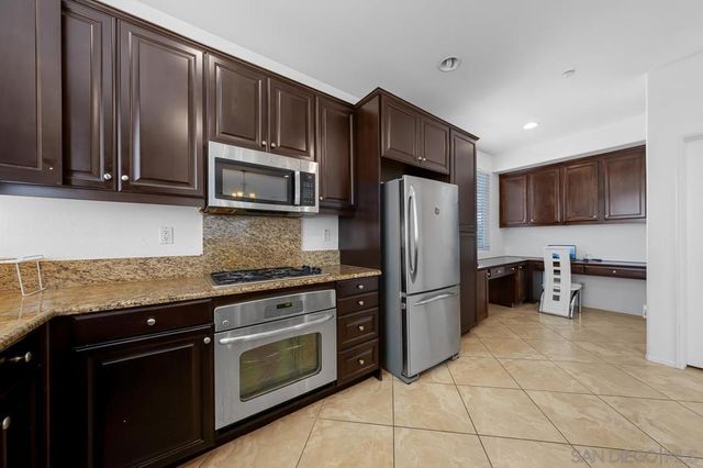 3028 Cole Grade, Santee, CA 92071