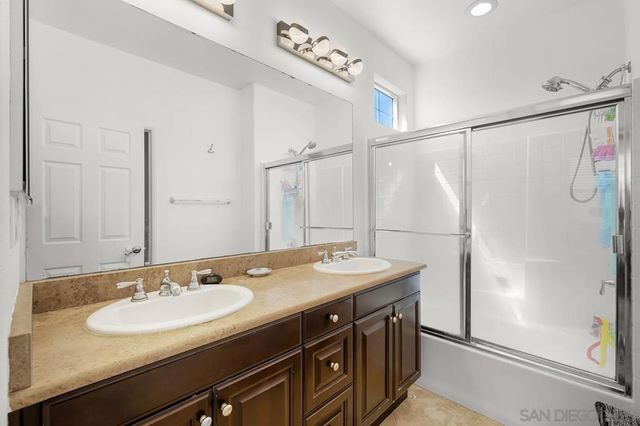 3028 Cole Grade, Santee, CA 92071