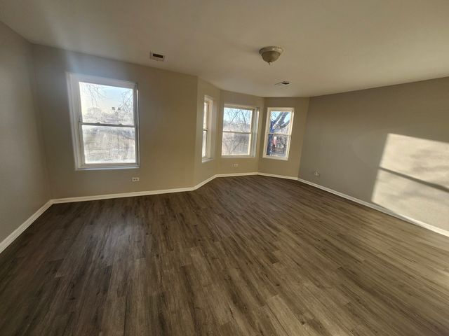 4807 S Wabash Avenue 2, Chicago, IL 60615