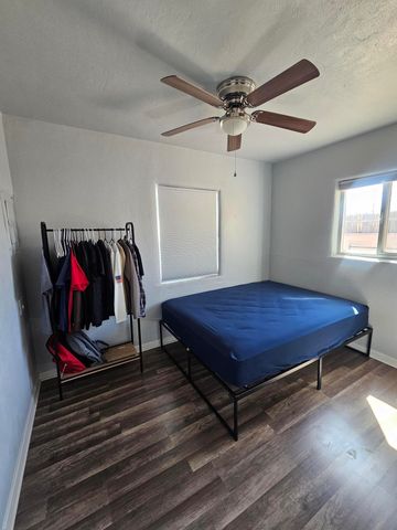 2834 Monroe Street NE, Albuquerque, NM 87110
