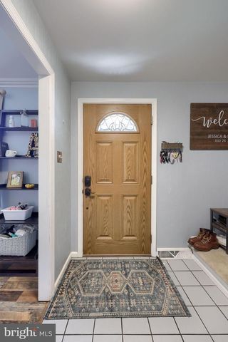 2223 HARMONY HILL DR, Lancaster, PA 17601
