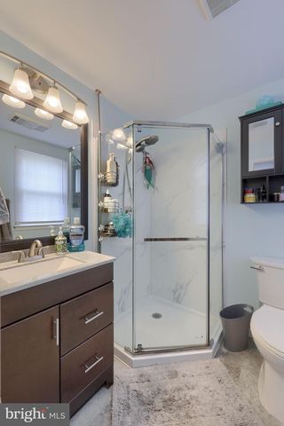 2223 HARMONY HILL DR, Lancaster, PA 17601