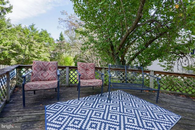 2223 HARMONY HILL DR, Lancaster, PA 17601
