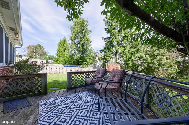 2223 HARMONY HILL DR, Lancaster, PA 17601