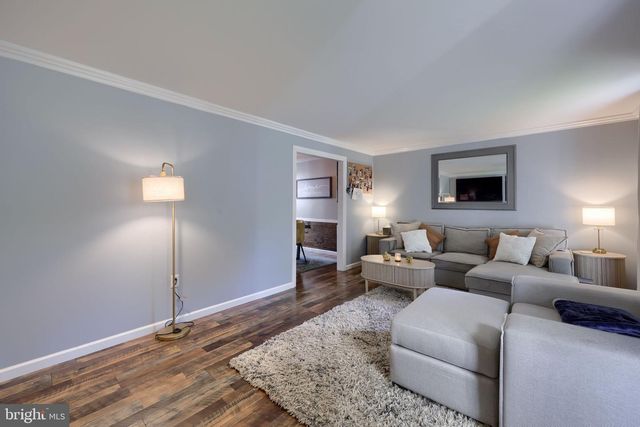 2223 HARMONY HILL DR, Lancaster, PA 17601