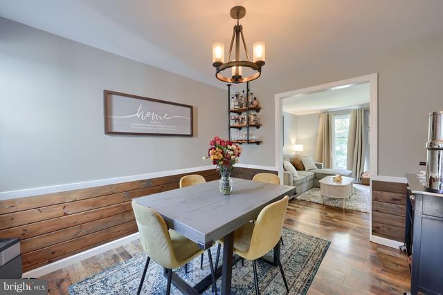 2223 HARMONY HILL DR, Lancaster, PA 17601