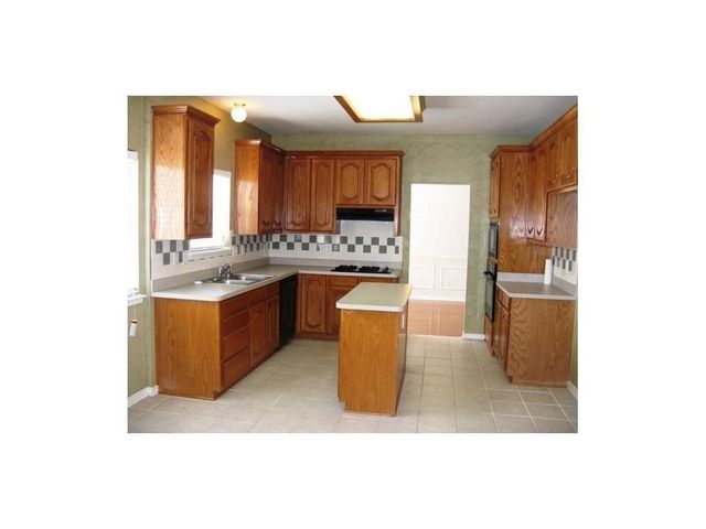 1313 Sunderland Court, Allen, TX 75013