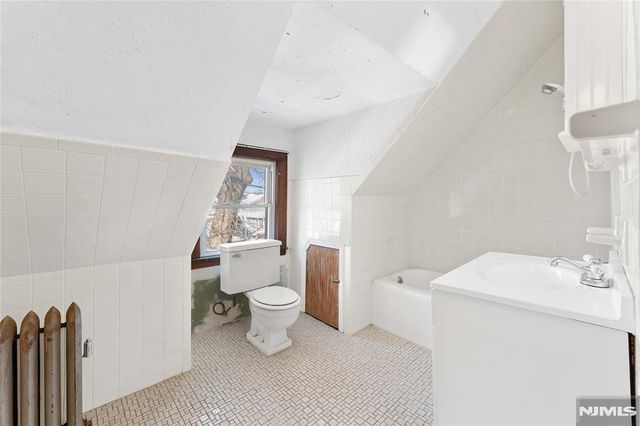 759 Parker Street, Newark, NJ 07104