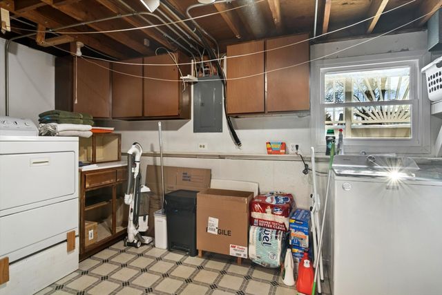 18065 W Big Oaks Road, Grayslake, IL 60030