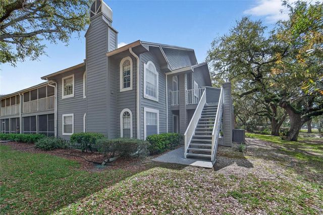 11808 SKYLAKE PLACE D, Temple Terrace, FL 33617