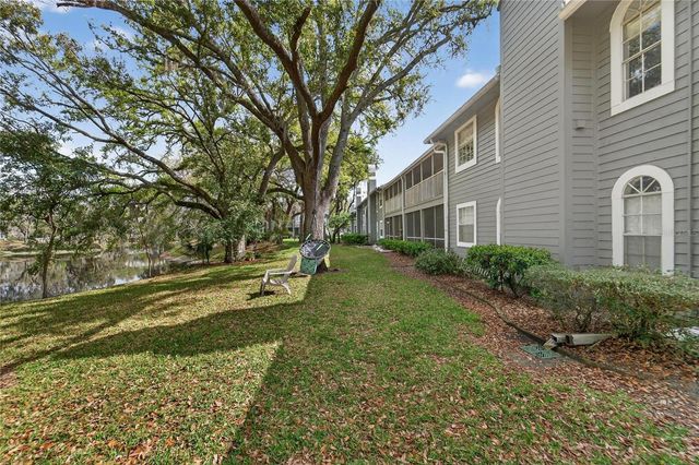 11808 SKYLAKE PLACE D, Temple Terrace, FL 33617