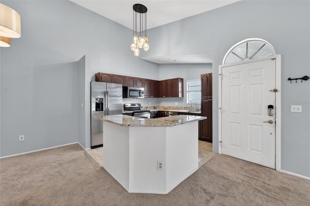 11808 SKYLAKE PLACE D, Temple Terrace, FL 33617