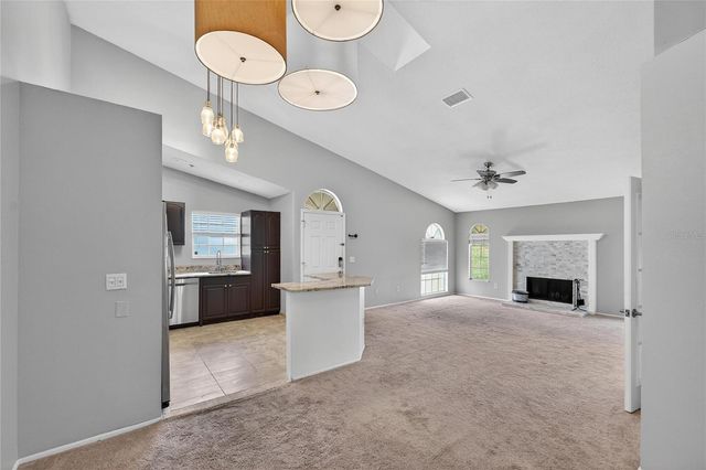 11808 SKYLAKE PLACE D, Temple Terrace, FL 33617