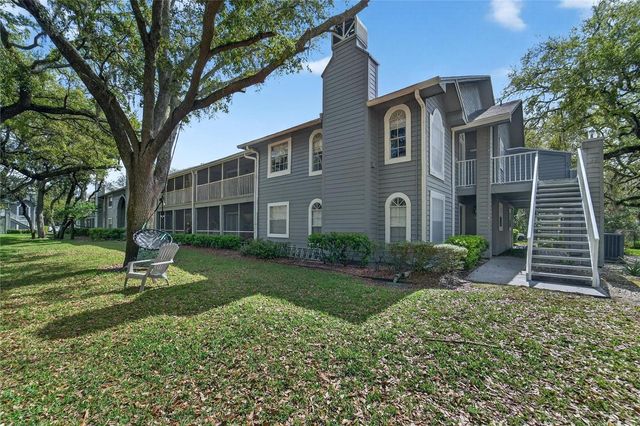 11808 SKYLAKE PLACE D, Temple Terrace, FL 33617