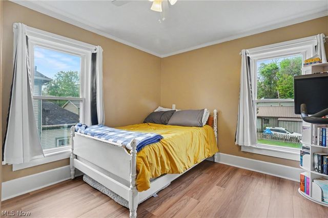 525 W Lincoln Way, Lisbon, OH 44432