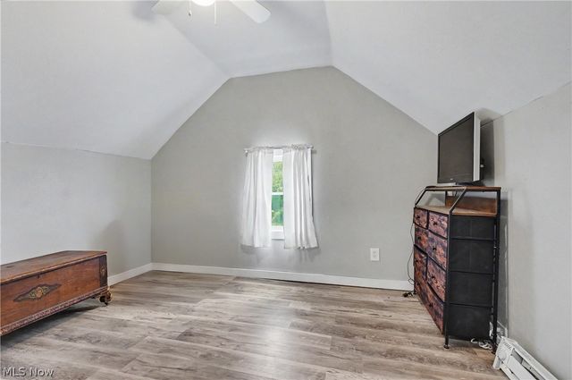 525 W Lincoln Way, Lisbon, OH 44432