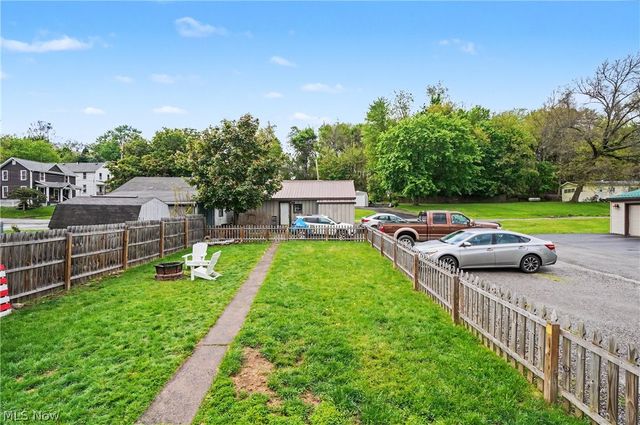 525 W Lincoln Way, Lisbon, OH 44432