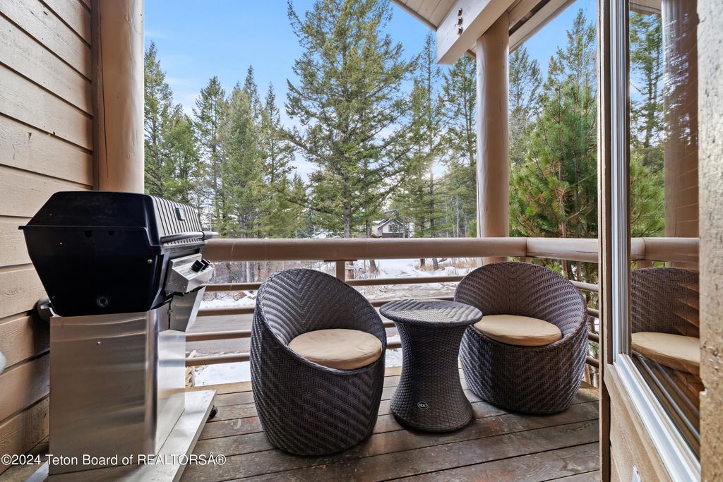 3527 W MCCOLLISTER Drive 4, Teton Village, WY 83025 photo 14