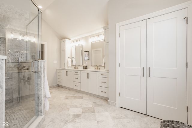 12862 Norfolk Circle, Carmel, IN 46032