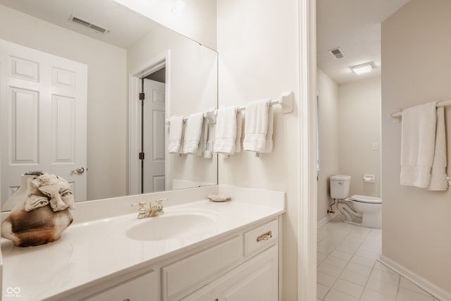 12862 Norfolk Circle, Carmel, IN 46032