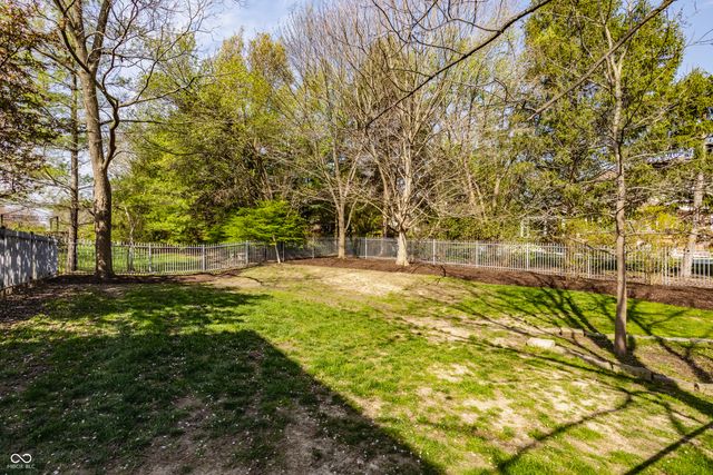 12862 Norfolk Circle, Carmel, IN 46032