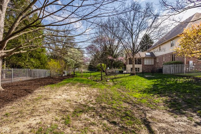 12862 Norfolk Circle, Carmel, IN 46032