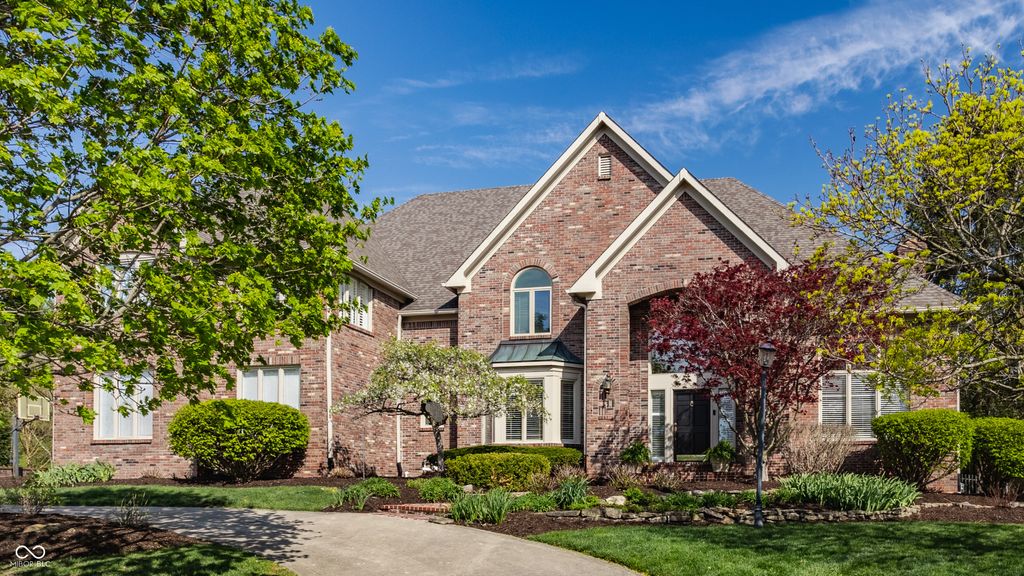 12862 Norfolk Circle, Carmel, IN 46032
