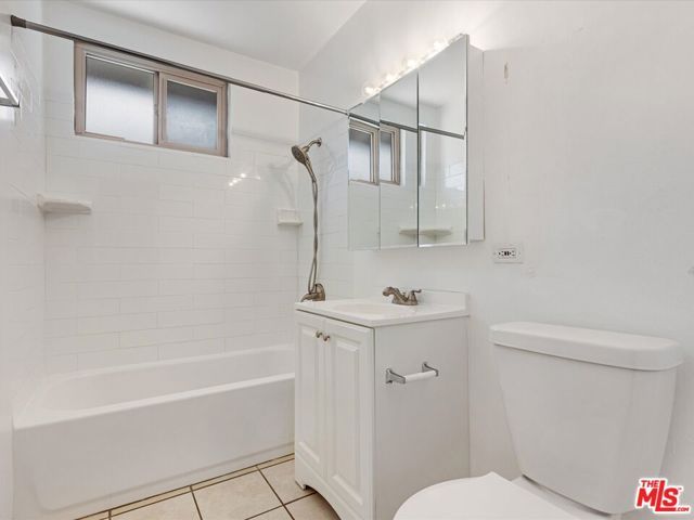 521 S Oak Street, Inglewood, CA 90301