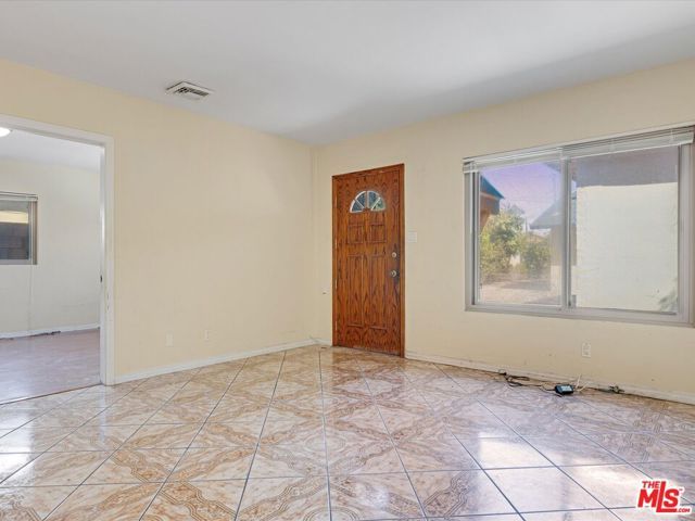 521 S Oak Street, Inglewood, CA 90301