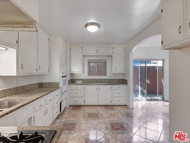 521 S Oak Street, Inglewood, CA 90301