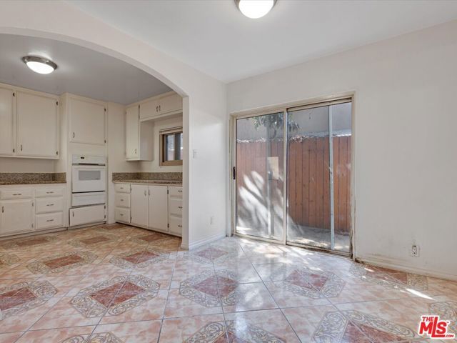 521 S Oak Street, Inglewood, CA 90301