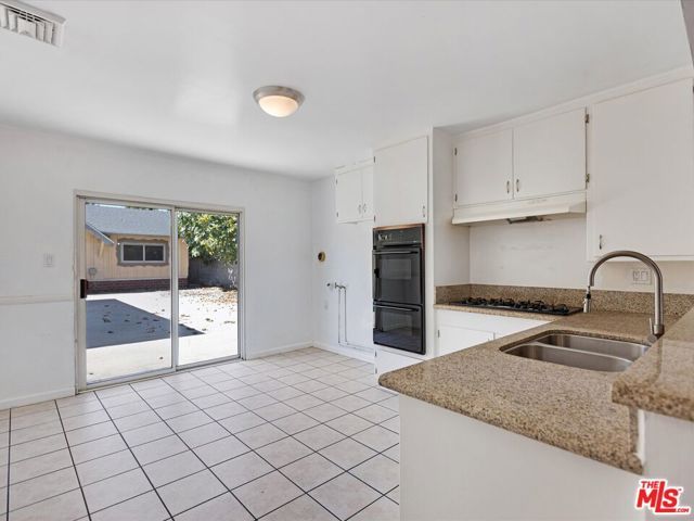 521 S Oak Street, Inglewood, CA 90301