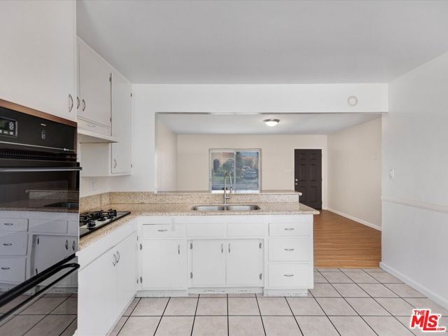521 S Oak Street, Inglewood, CA 90301