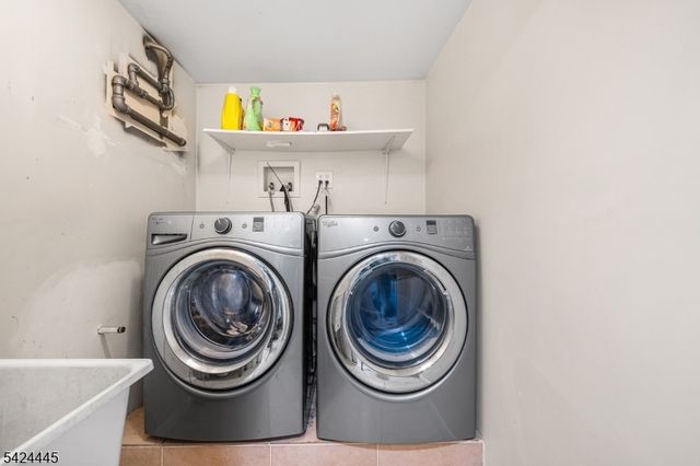 253 Maplewood Ave, Bogota Boro, NJ 07603