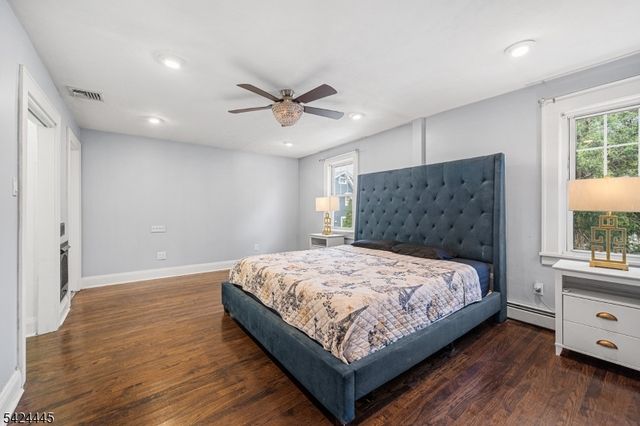 253 Maplewood Ave, Bogota Boro, NJ 07603