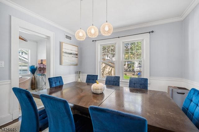 253 Maplewood Ave, Bogota Boro, NJ 07603