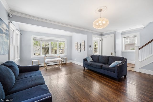 253 Maplewood Ave, Bogota Boro, NJ 07603