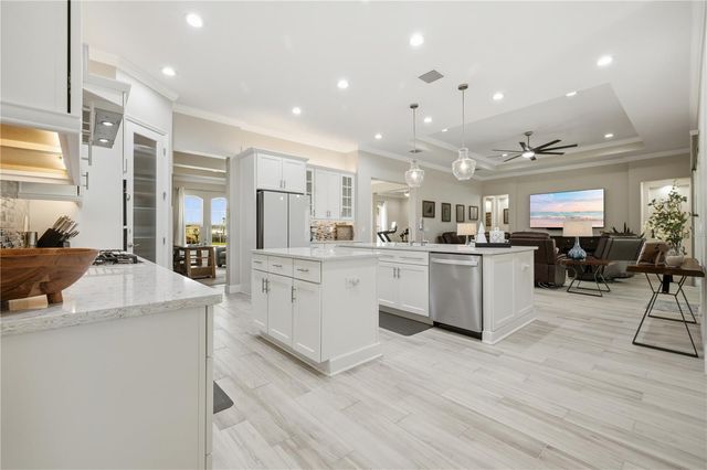 5315 SAN REMO CIRCLE, Wimauma, FL 33598
