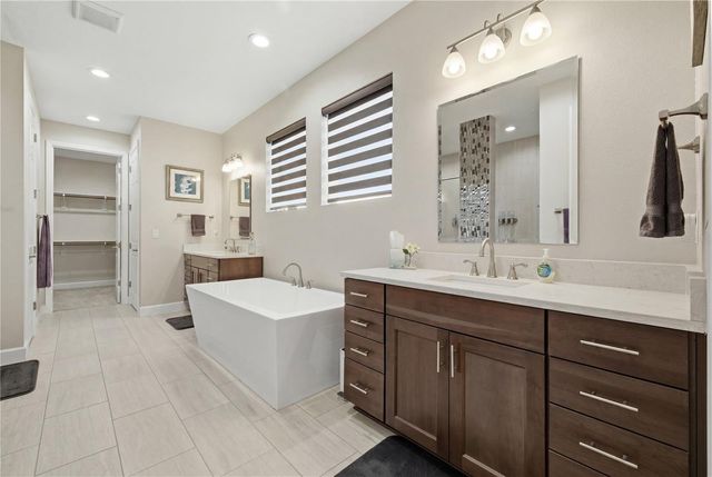 5315 SAN REMO CIRCLE, Wimauma, FL 33598