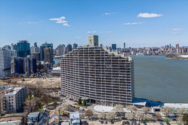 25-40 Shore Boulevard 5E, Astoria, NY 11102
