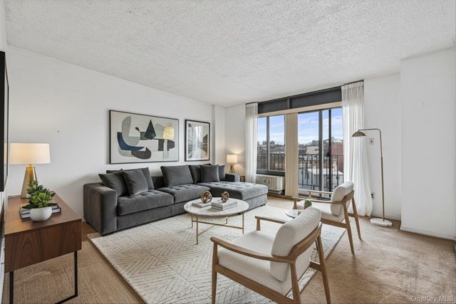 25-40 Shore Boulevard 5E, Astoria, NY 11102