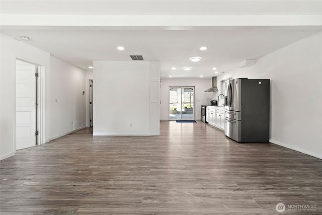 1948 S Hosmer Street, Tacoma, WA 98405