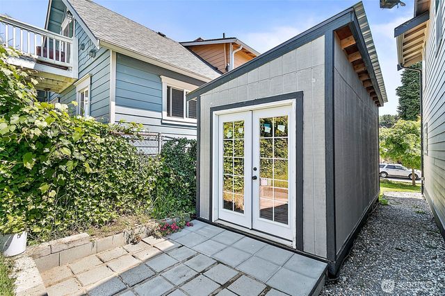 1948 S Hosmer Street, Tacoma, WA 98405