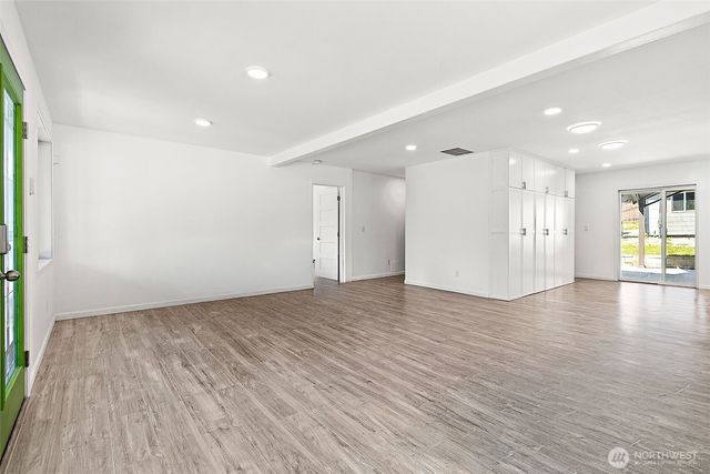 1948 S Hosmer Street, Tacoma, WA 98405