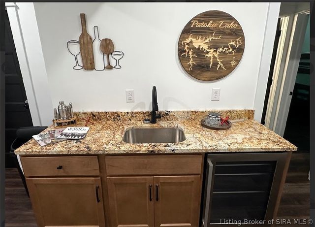 6198 W Fairview Road, Taswell, IN 47175