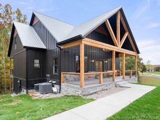 6198 W Fairview Road, Taswell, IN 47175